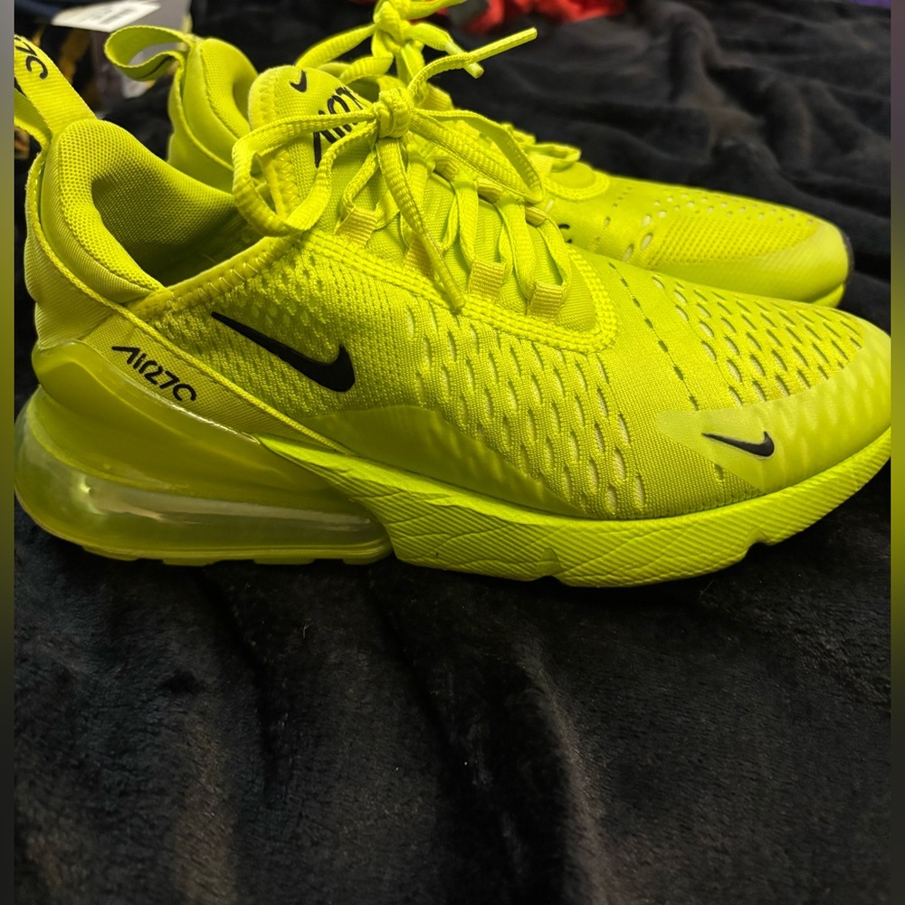 Nike Air Max 270 Bright Yellow Sneakers